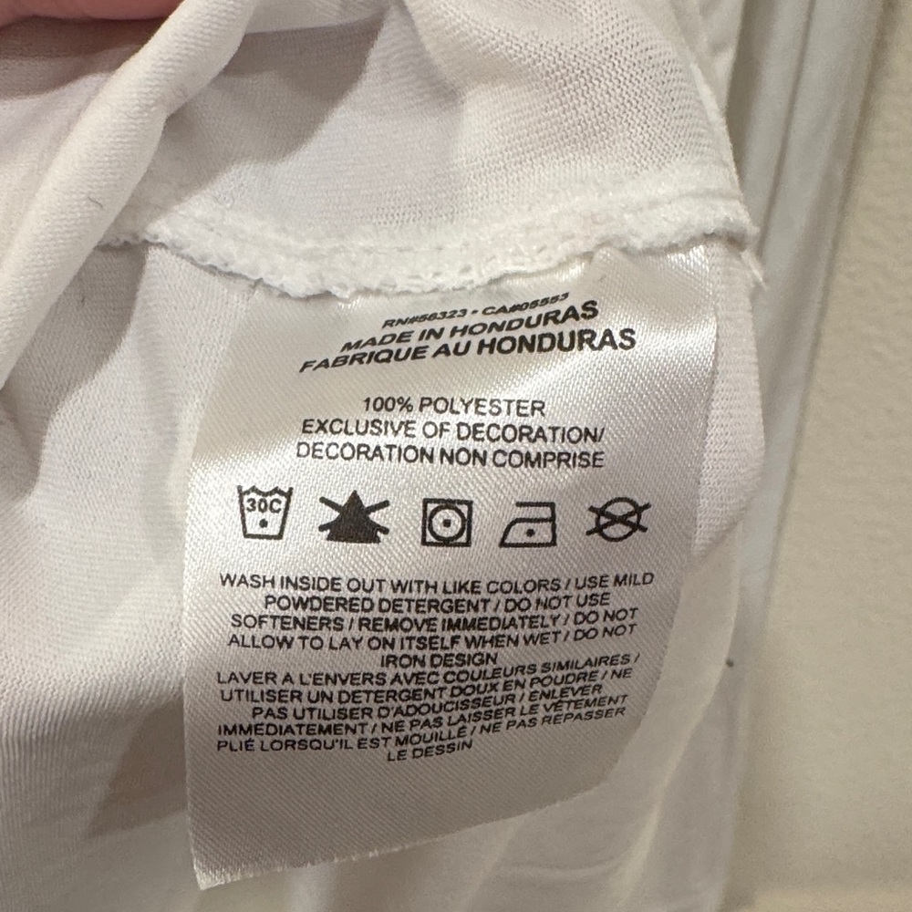 Nike Men's Classic White Long Sleeve Tee - Picture 3 of 3